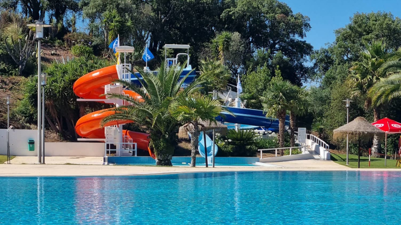 Arrendamento do Restaurante/Cafetaria/Esplanada do Complexo de Piscinas